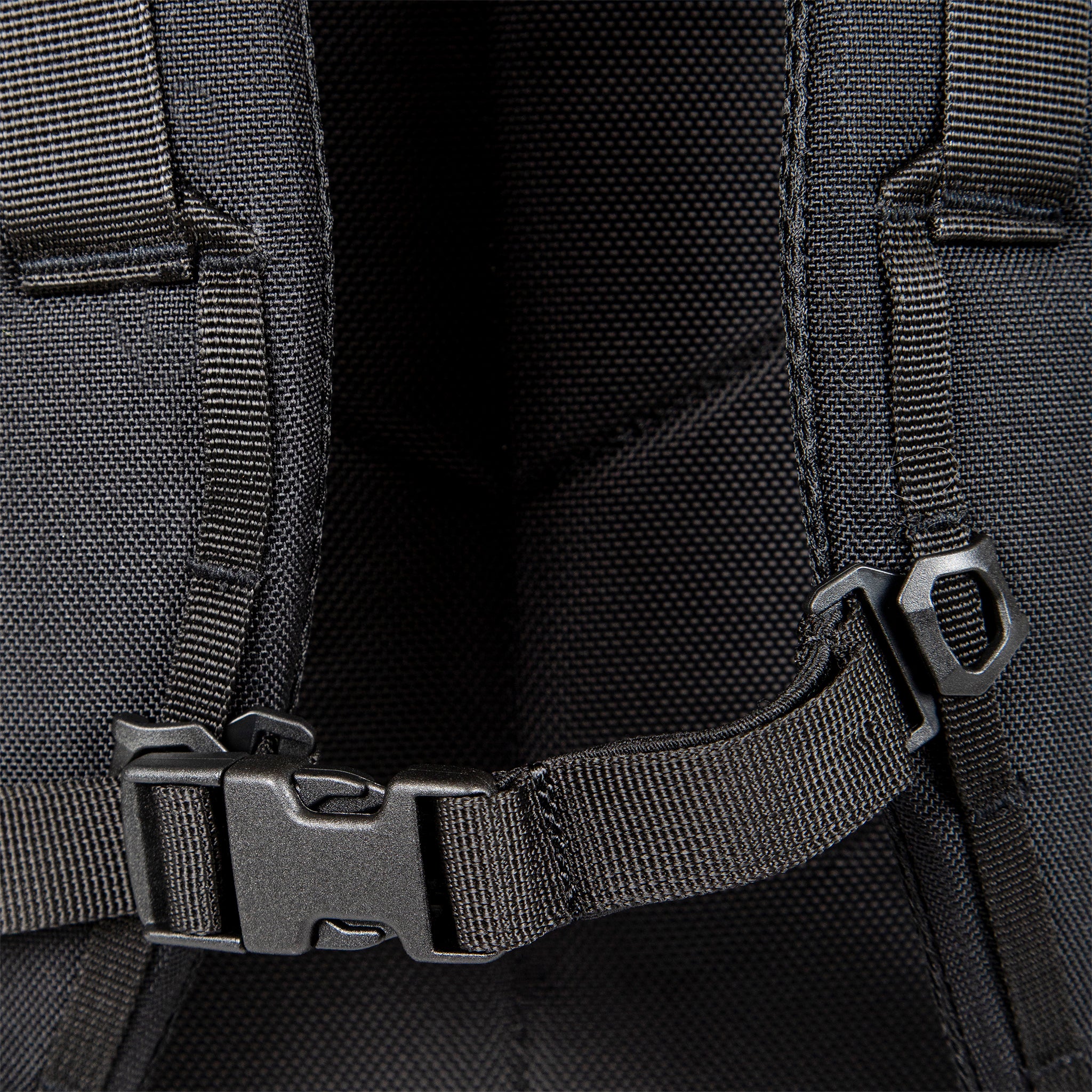 Global Travel Bag 30L - Image 45