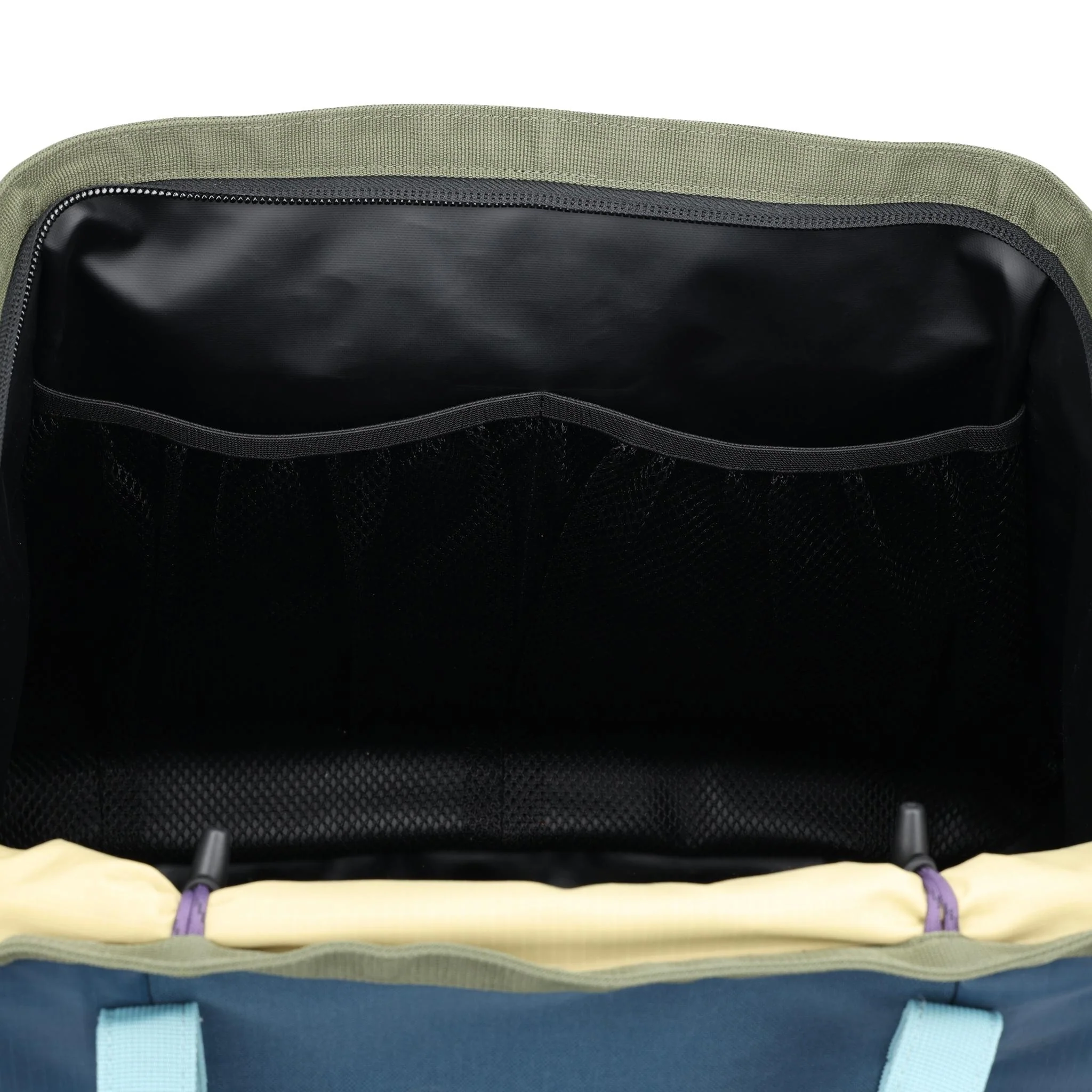 Mountain Gear Bag - Image 20