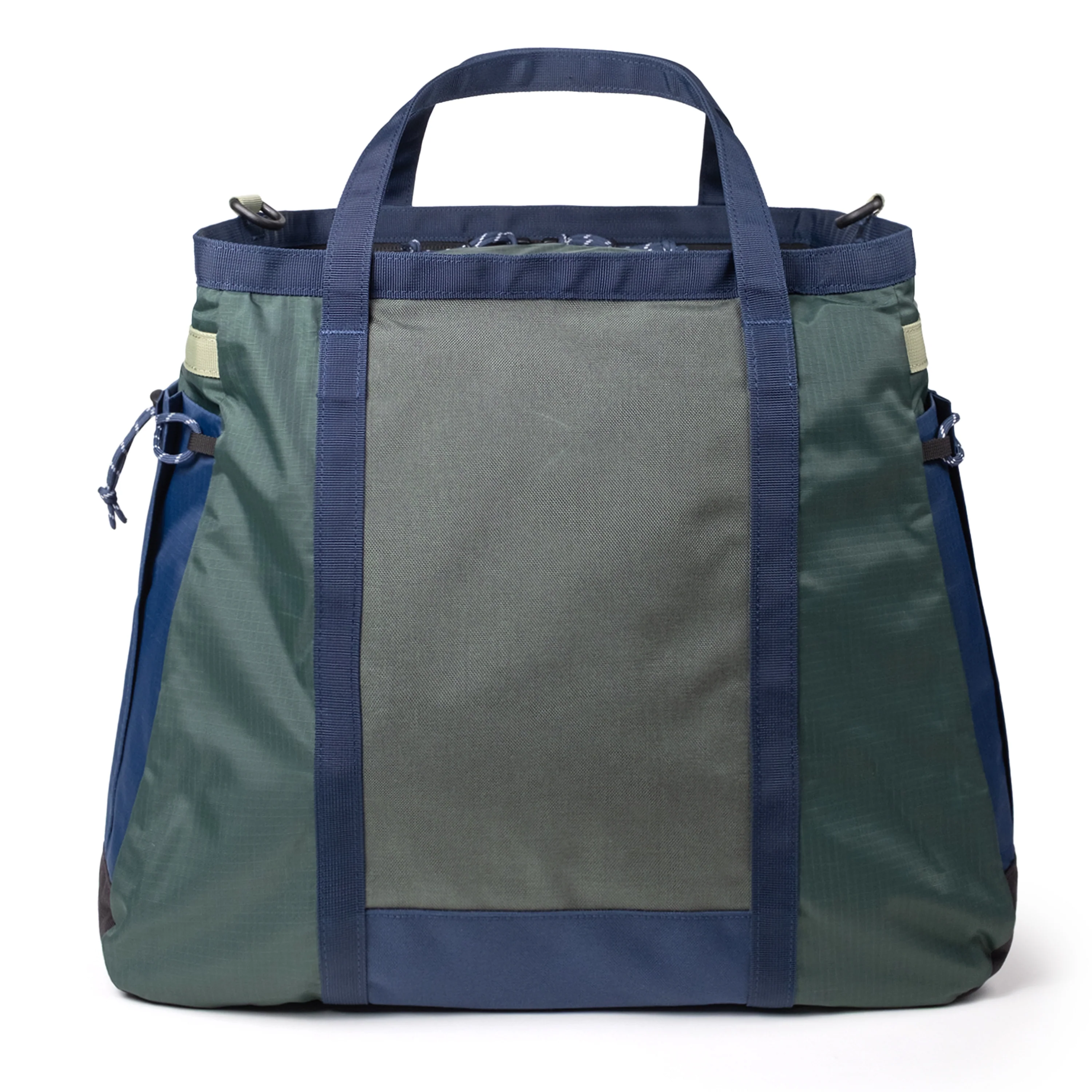 Mountain Gear Bag - Image 4